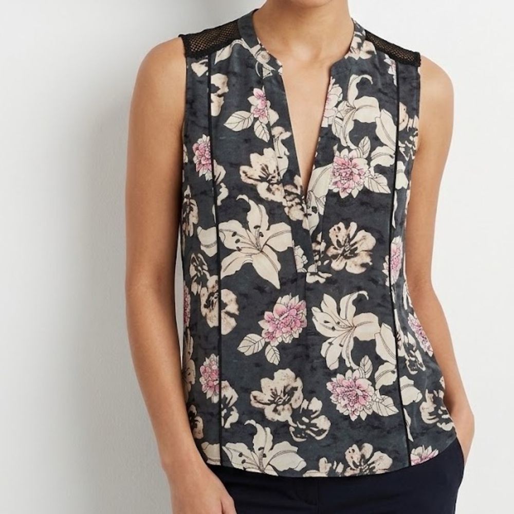 Elizabeth and James Elba 100% Silk Floral Sleeveless Top XS